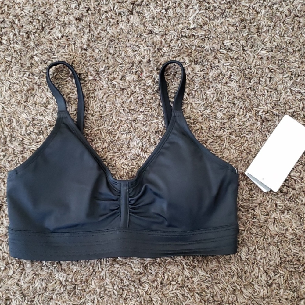 NWT ATHLETA bikini top size 34B/C
